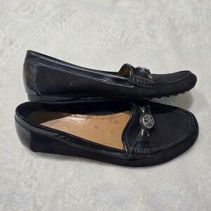 Women's Coach Fonda Flats Shoes Size 8 Black Suede Leather Loafers - Silver Logo